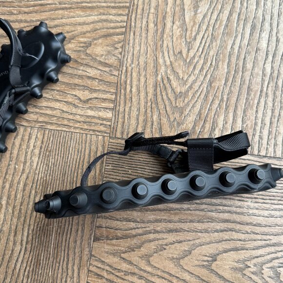 Alexander Wang Rapture Black Unisex Pool Sandals - Picture 9 of 9